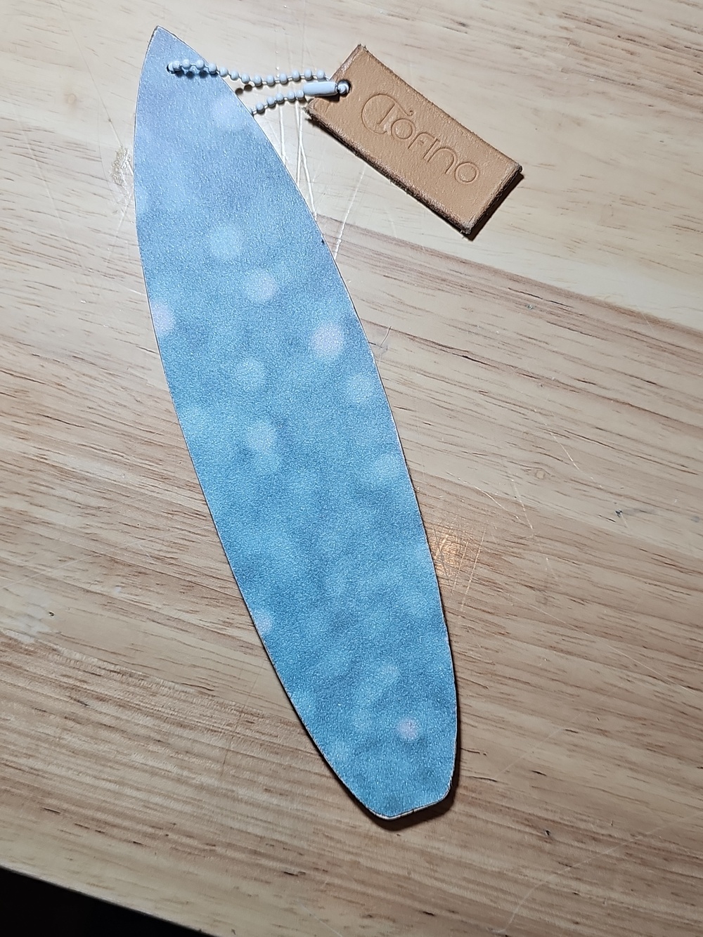 Bubbles Print Surfboard Shaped Nail File